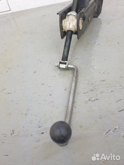 Домкрат Mercedes S W221 5.5 2008