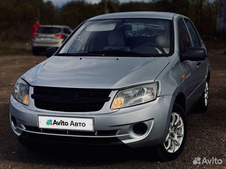 LADA Granta 1.6 МТ, 2012, 192 000 км