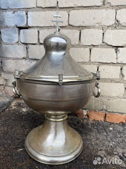 Старинная водосвятная чаша