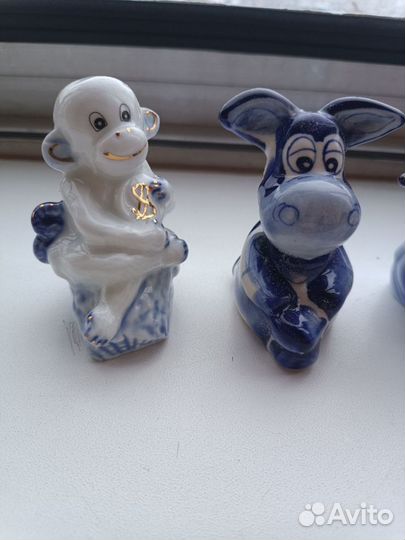 Фигурки Гжель