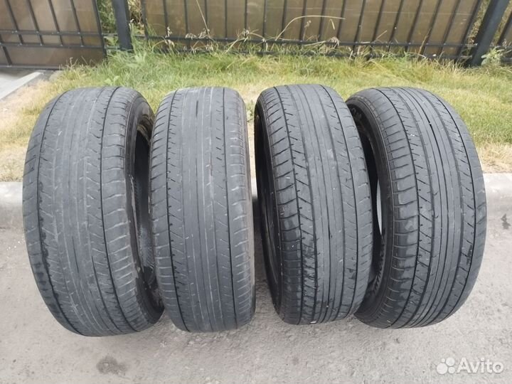 Yokohama Advan Winter 215/60 R17