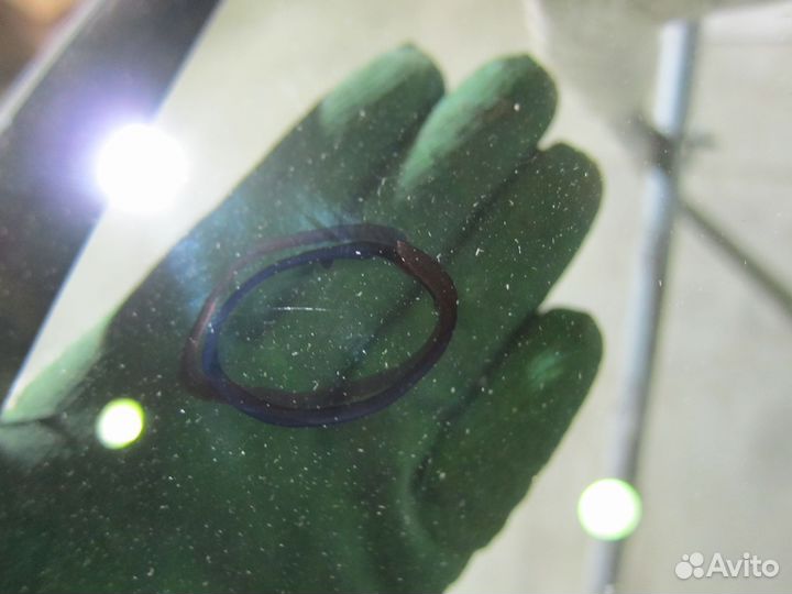 Стекло лобовое Suzuki Liana