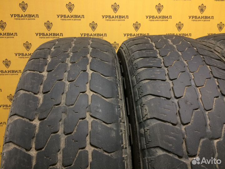 Cooper Discoverer A/T 205/75 R15 97S