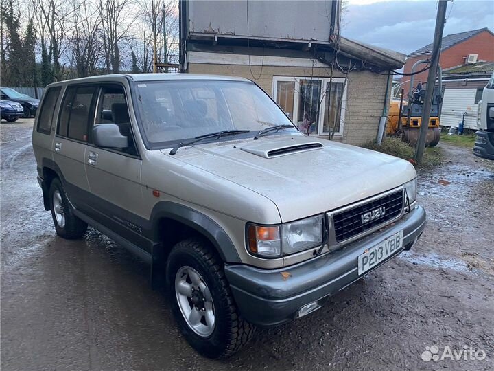 Разбор на запчасти Isuzu Trooper