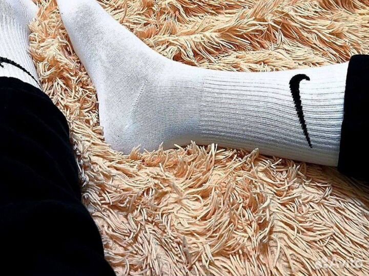 Носки nike высокие белые