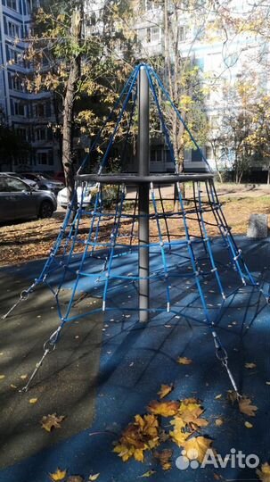 Тренажер для подтягиваний с подвесами