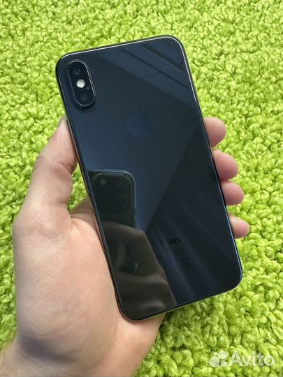 iPhone X, 64 ГБ