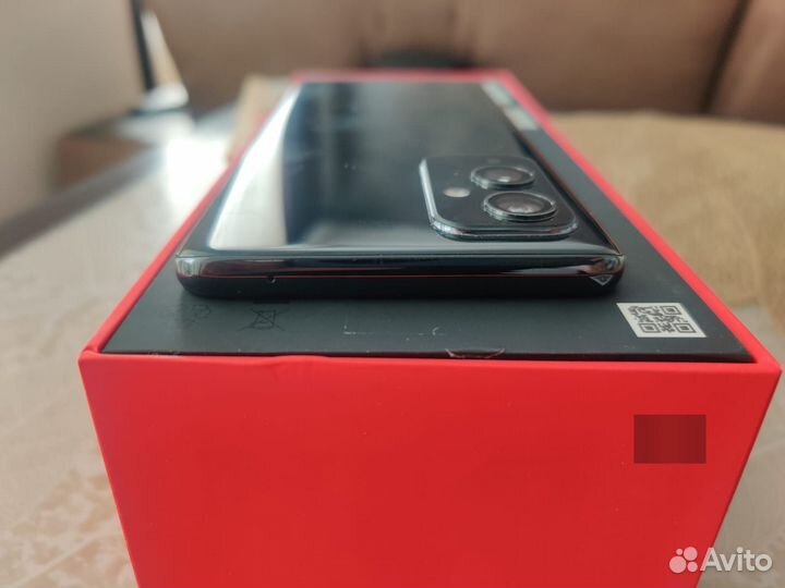 OnePlus 9, 8/128 ГБ