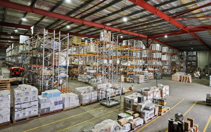 Склад, 3800 м²