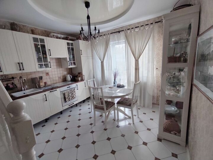 3-к. квартира, 67,6 м², 2/3 эт.