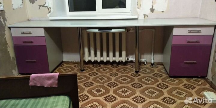 Письменный стол