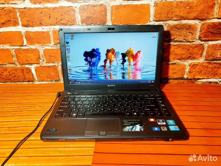 Sony Vaio PCG-51111V-Core i7 \ 4 Озу \GeForce 310M