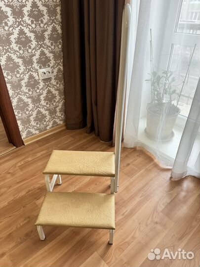 Ступенька для ванной