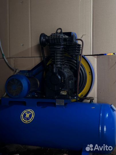 Полуавтомат для пэт бутылок 1,5л