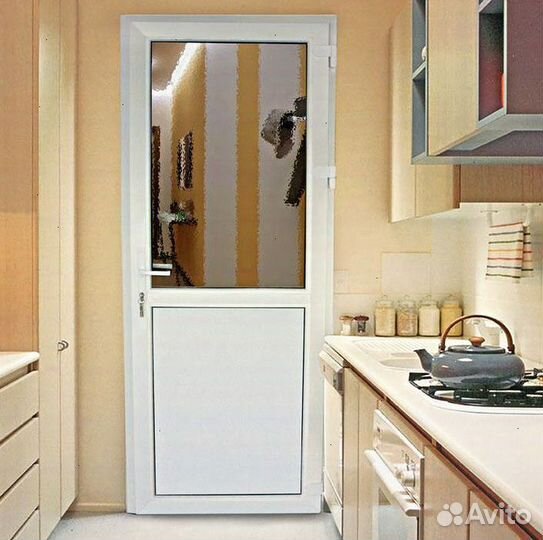 Пластиковые двери