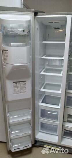 Холодильник бу LG Sade by Side на гарантии