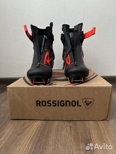 Продам лыжный комплект