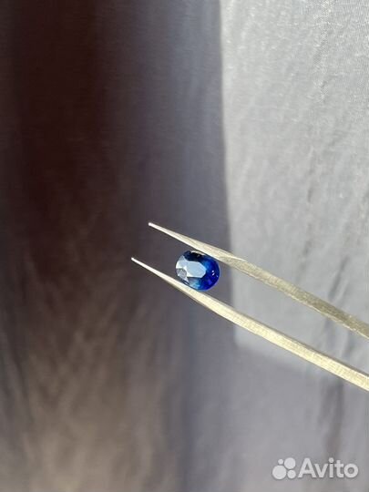 Сапфир синий природный