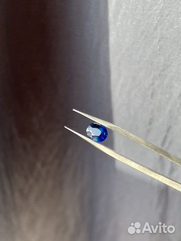 Сапфир синий природный
