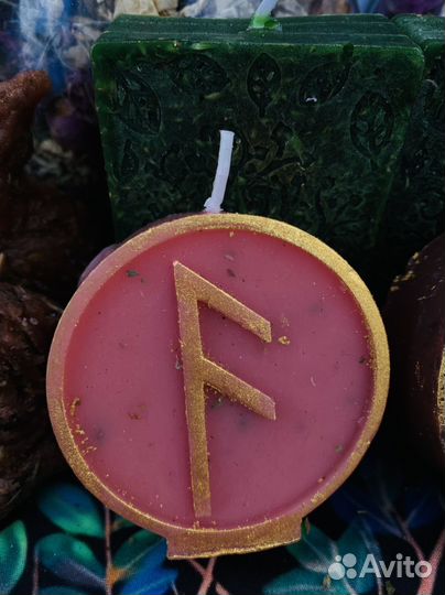 Восковая свеча Ансуз предсказания