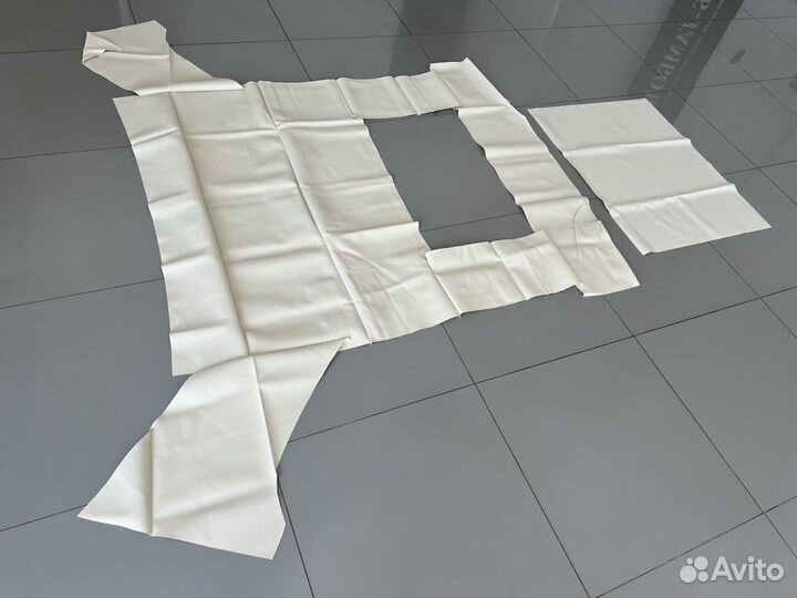 Замок крышки багажника Мерседес W115/114