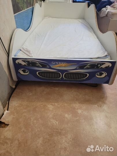 Детская кровать от 3 лет с бортиками и матрасом
