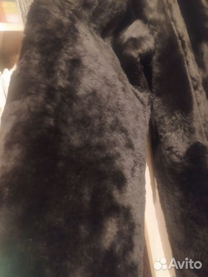 Шуба мутоновая размер 48новая