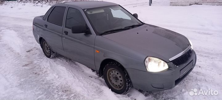 LADA Priora 1.6 МТ, 2007, 298 300 км