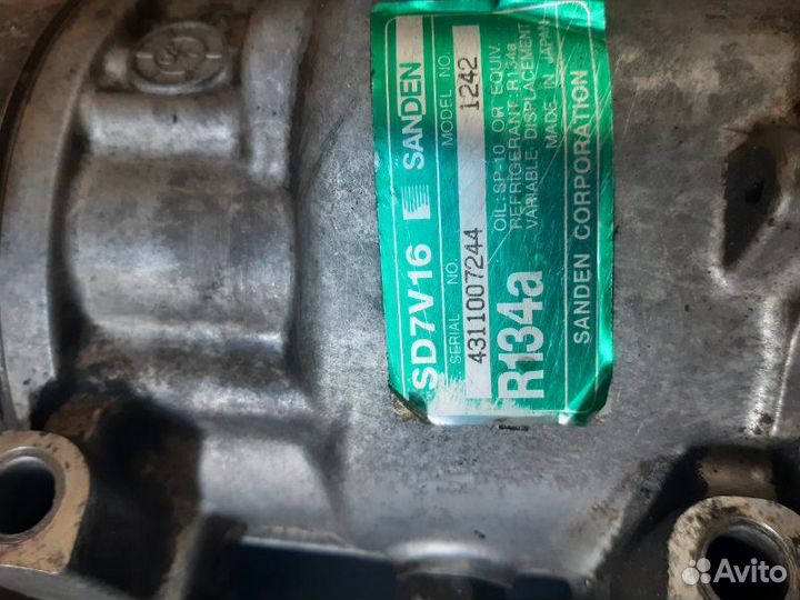Компрессор кондиционера Citroen С 5 2.0 2001-2004