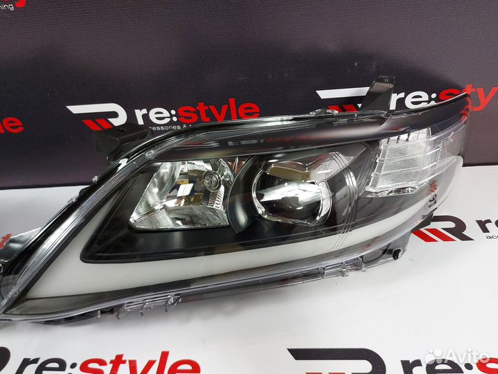 Фары Toyota Camry 40 S306