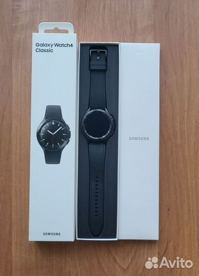 Смарт-часы Samsung Galaxy Watch4 Classic 46mm