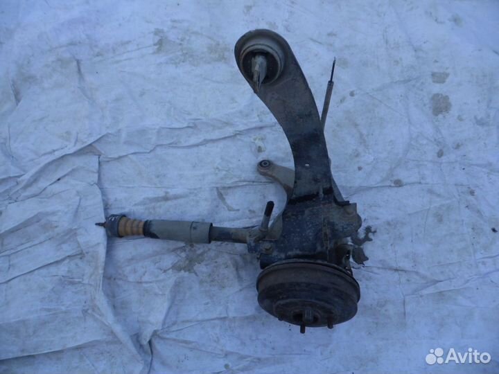 Кулак задний правый Ford Focus I 1998-2005