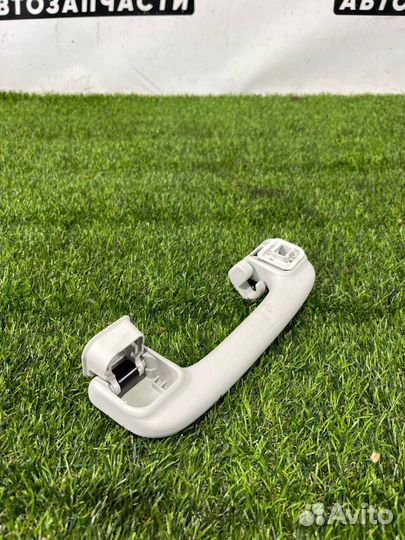 Ручка потолочная задняя левая Ford Escape 4 CX482