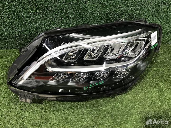Фара левая Mercedes-Benz C-Class
