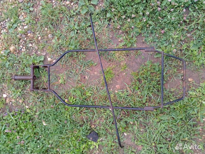 Кронштейн крепления запасного колеса Кайрон