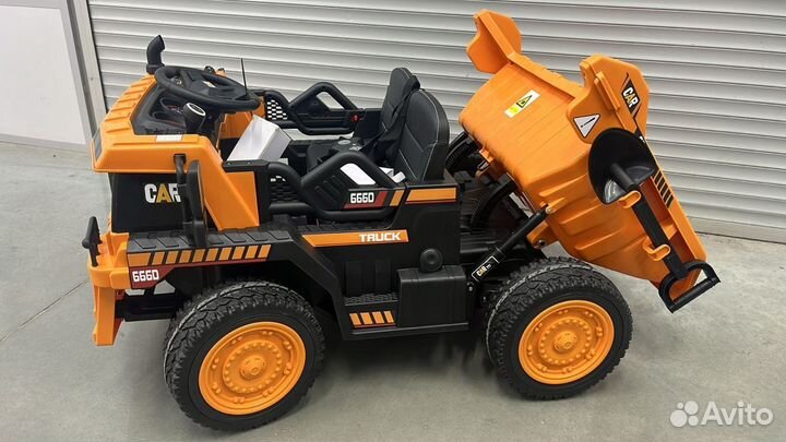 Электромобиль