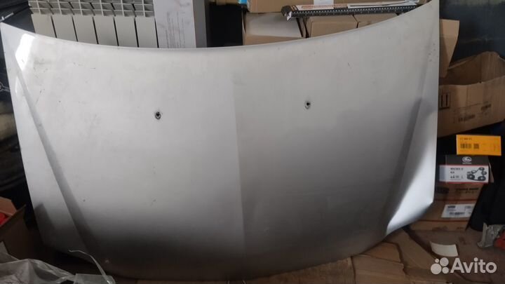 Капот на renault logan 1