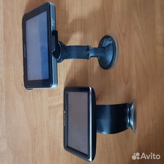 Навигатор(ы) Navigon/Explay