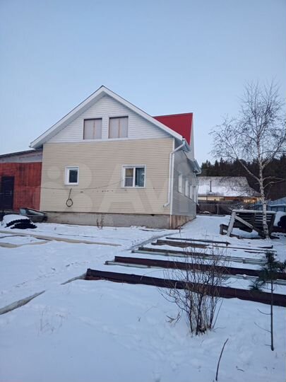 Дом 144 м² на участке 7,5 сот.