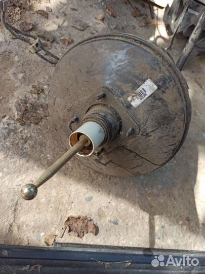 Вакуумный усилитель тормозов golf 3