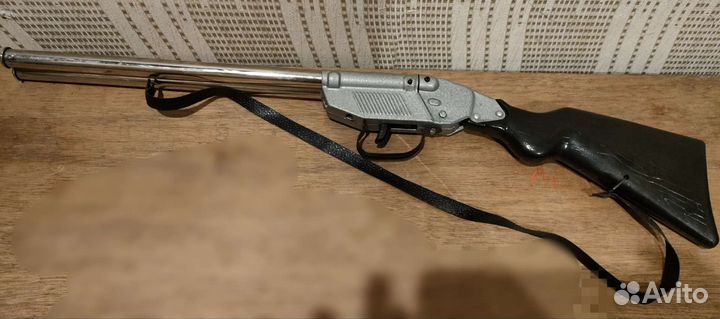 Детское двуствольное ружьё, и пистолеты СССР