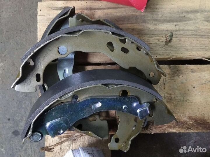 Колодки тормозные барабанные