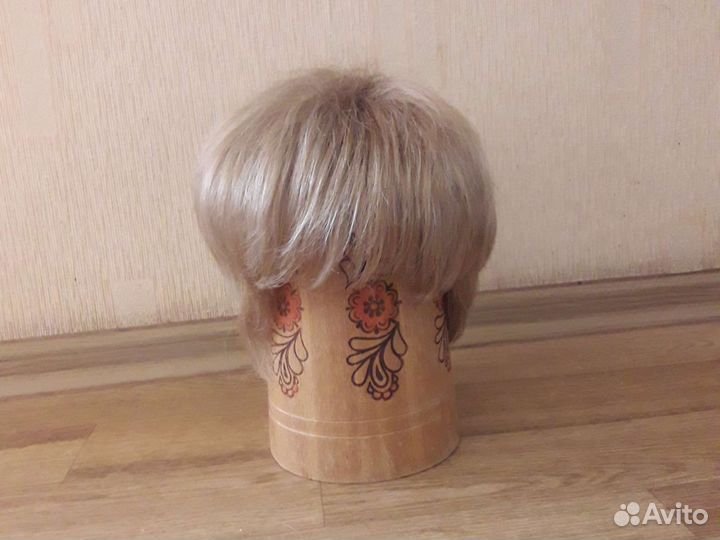 Парик с мелированием