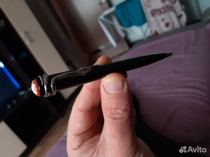 Продаю оригинальную шариковую ручку Montblanc