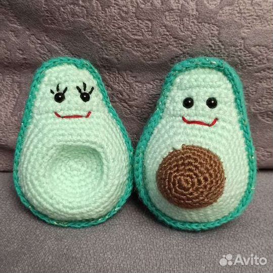 Мягкая игрушка авокадо