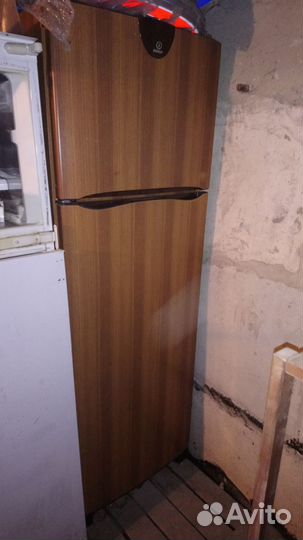 Холодильники Корпуса без компрессоров полки