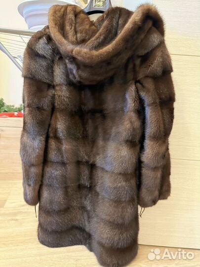 Шуба норковая 42 44 поперечка с капюшоном