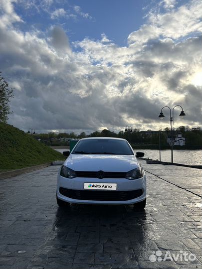 Volkswagen Polo 1.6 МТ, 2012, 320 000 км