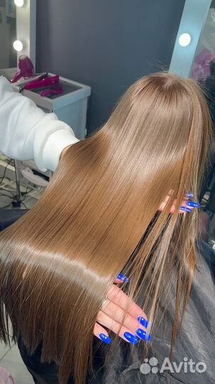 Кератиновое выпрямление волос