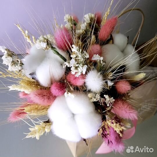 Букет из хлопка и лагуруса